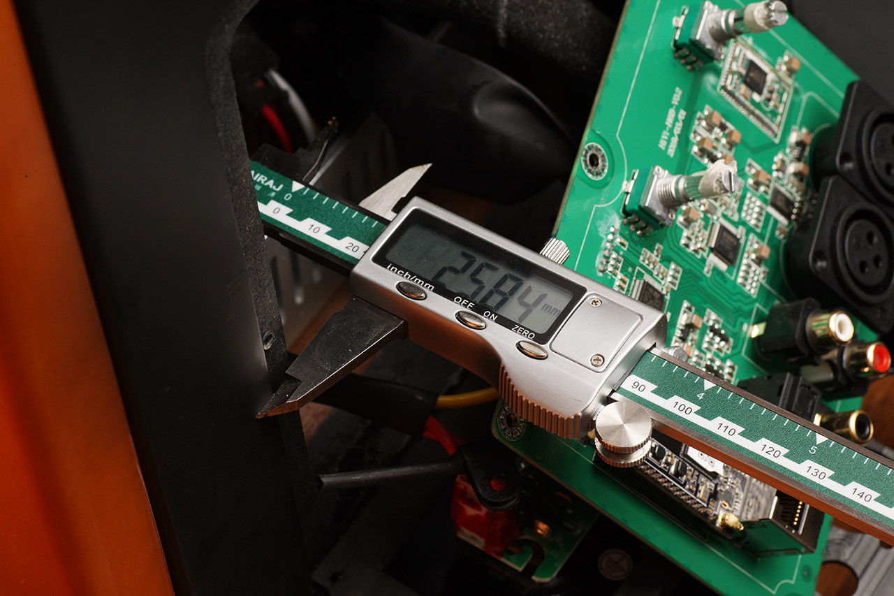 三分频惠威10寸音箱推荐,惠威8寸三分频落地音箱