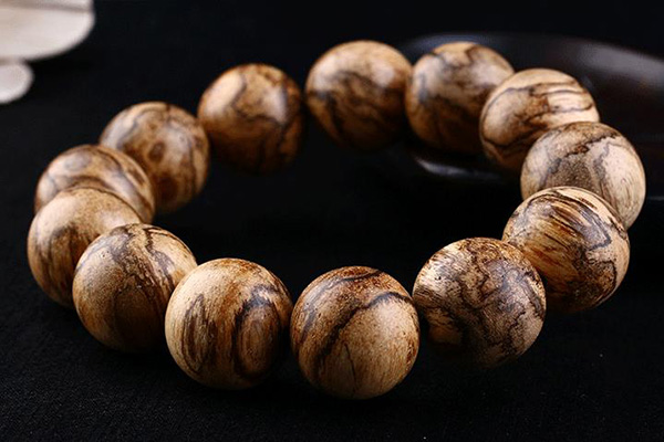 奇楠沉香手串有收藏价值吗,瘤疤沉香手串收藏价值