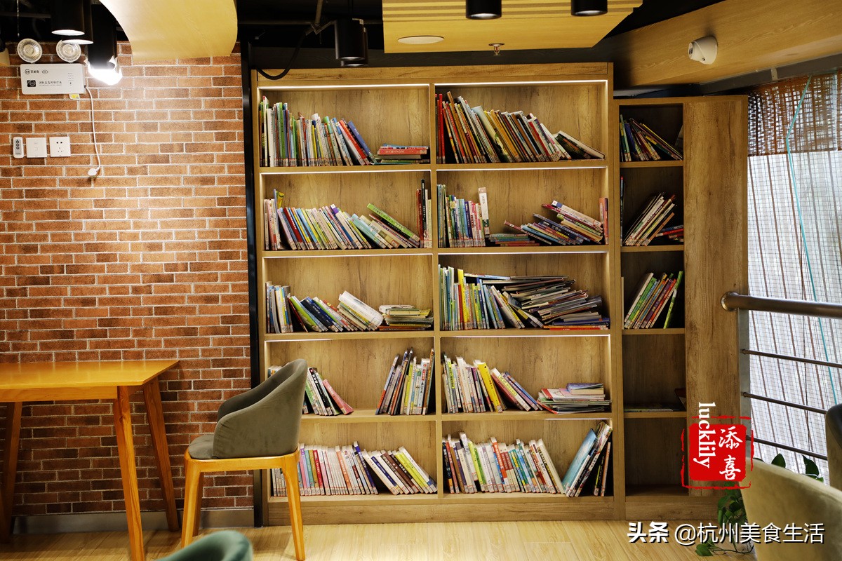 镇江美食三茅宫地锅鸡,镇江美食推荐锅盖面