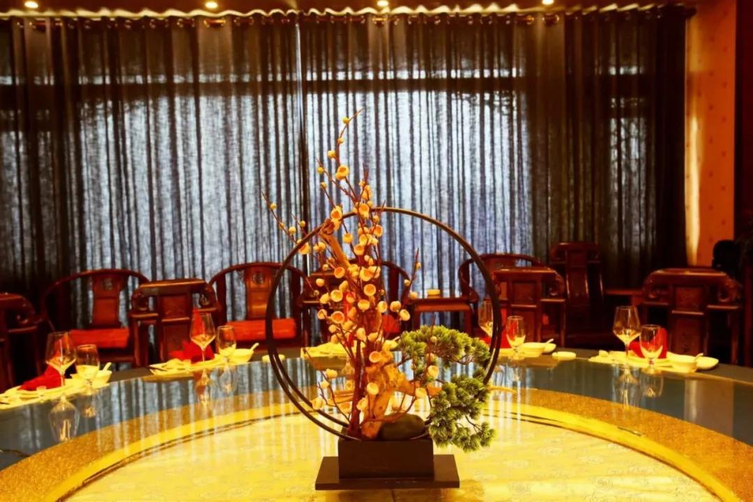 清明上河园里面吃饭,清明上河园年夜饭