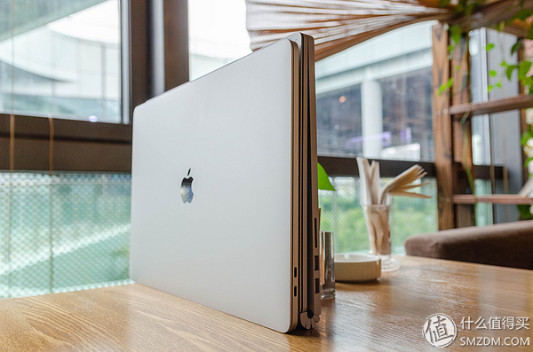 macbookpro与surfacebook2对比,macbookpro性能介绍