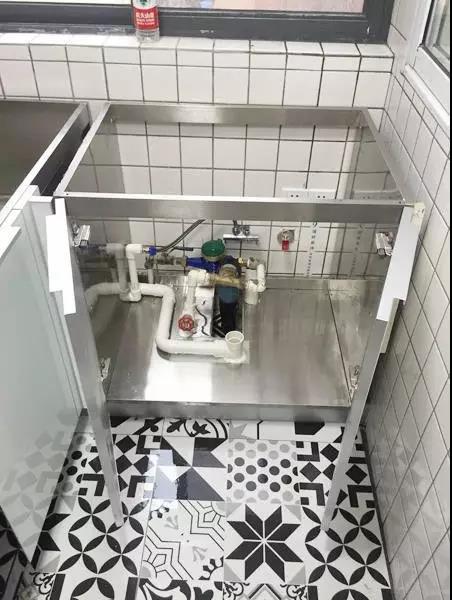 橱柜拉篮800柜体和850柜体区别,橱柜石材柜体和板材柜体的优缺点