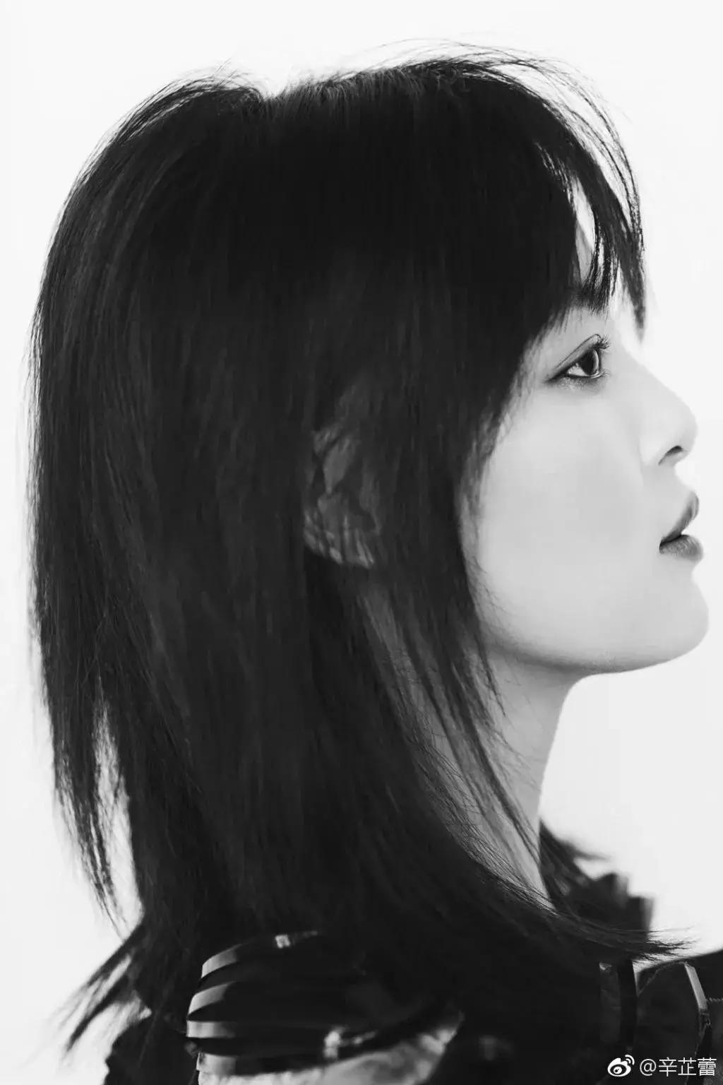 脸大适合辛芷蕾发型么,辛芷蕾中长锁骨发层次发型图片