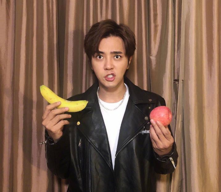 曝罗志祥party选妃，“身材大胸”是基本，夜店搭讪“晚上住哪”