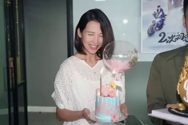 46宀佽敗灏戣姮楂橀緞鍐掗櫓浜у瓙涓夎儙,46宀佽敗灏戣姮楂橀緞涓夎儙韬綋鐘跺喌