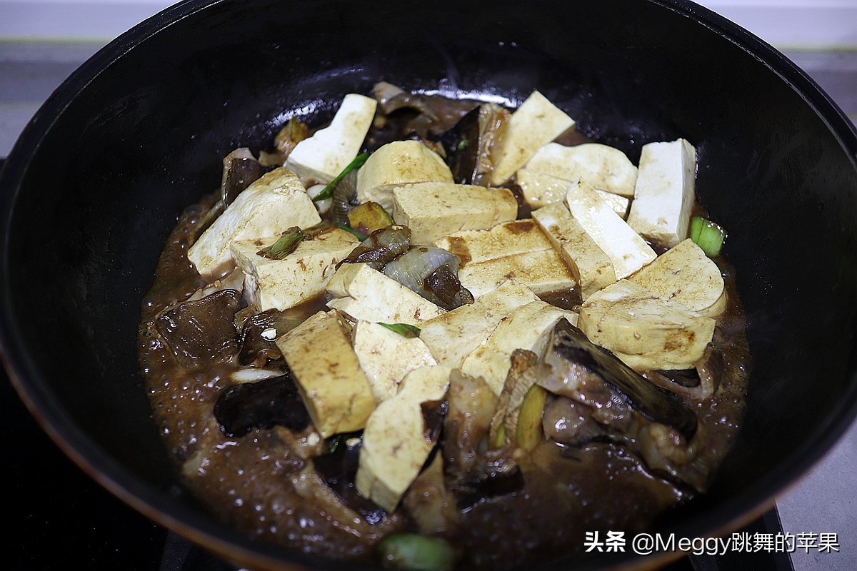 老板鱼和魔鬼鱼有什么区别呢,很奇特的鱼是老板鱼