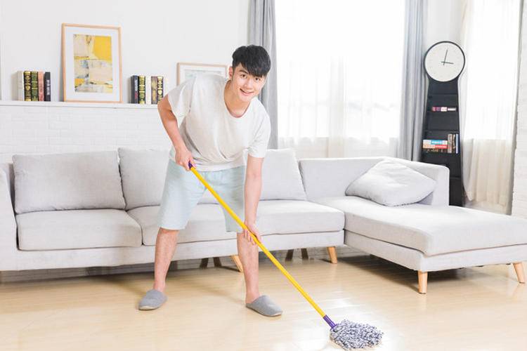 如何在空调房正确补水,空调房里怎么补水保湿