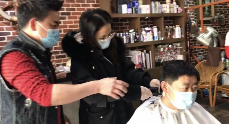 头发太长理发店不剪,头发太长理发店不开门