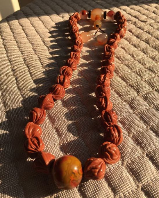 桃核辟邪神器,桃核能辟邪真实事件