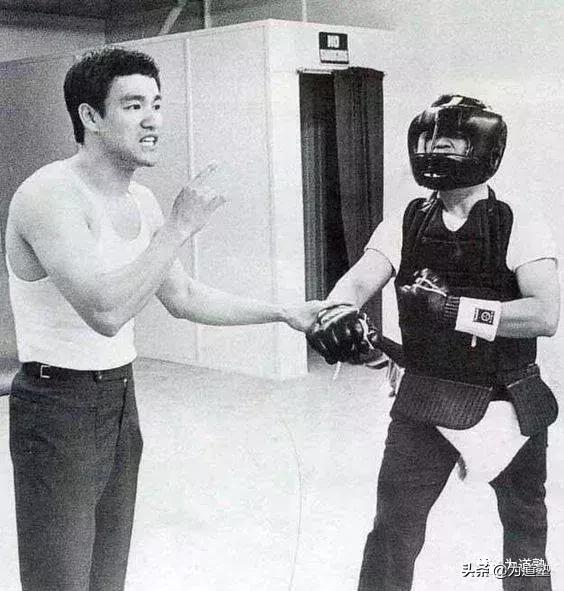 李小龙的截拳道实战技法,李小龙截拳道深度解析