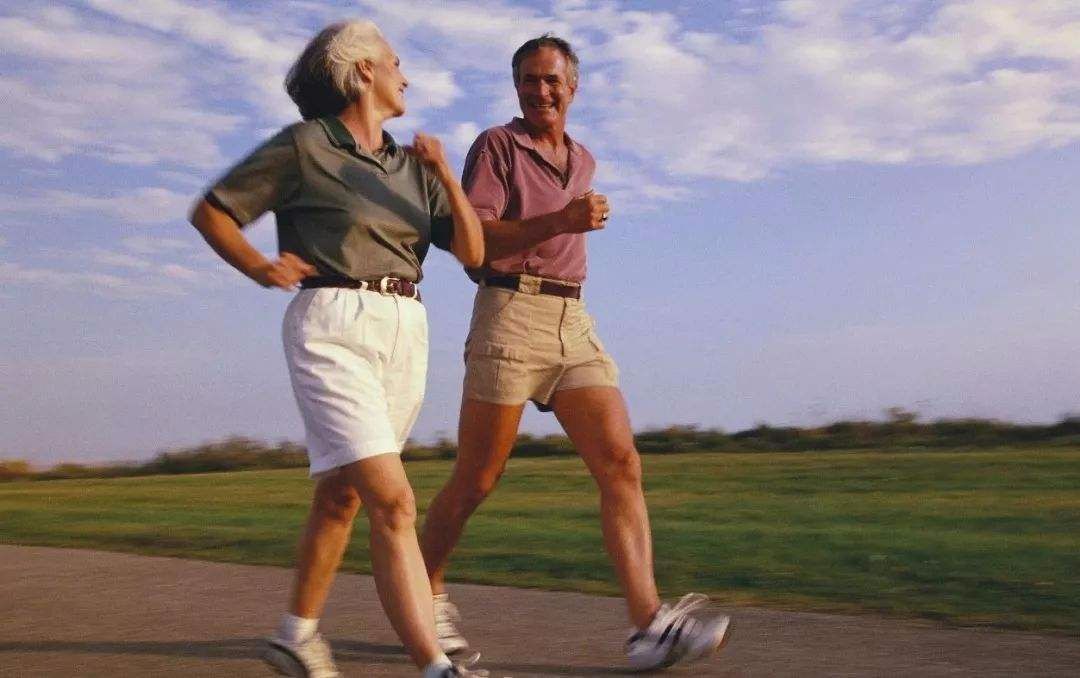 拍打身体排污口的作用,人体到底有七个还是八个排污口