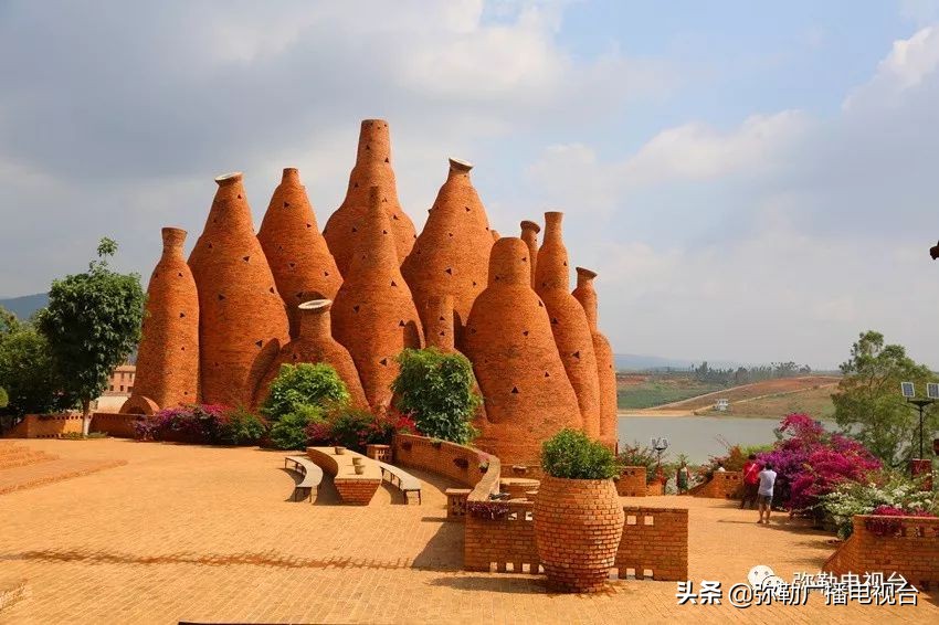 弥勒到重庆的高铁多少钱,云南省弥勒市通高铁