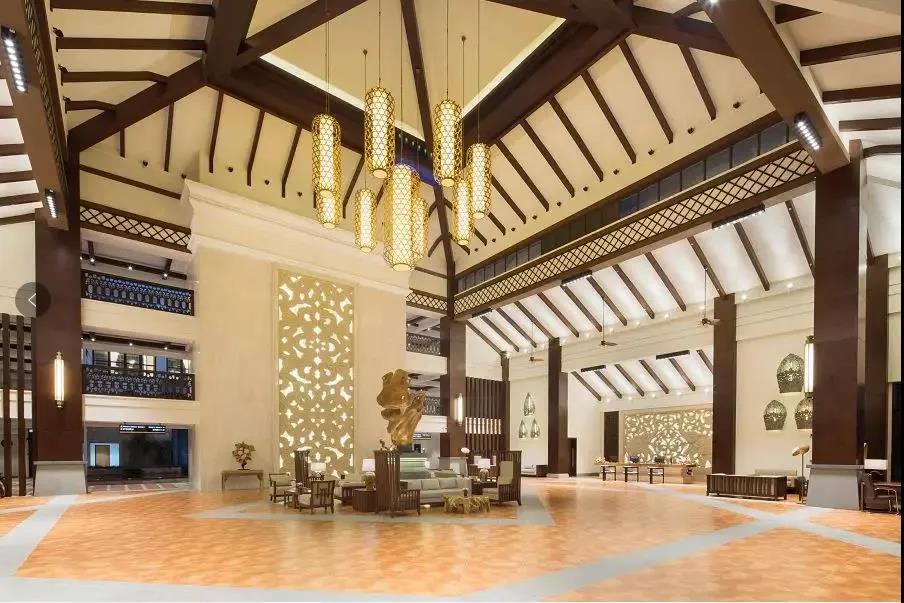 韶关的世外桃源，泡巴厘岛温泉，观小黄果树瀑布，享山景无边泳池