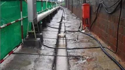 浇筑混凝土突然下大雨怎么办,刚浇筑混凝土下雨怎么保护