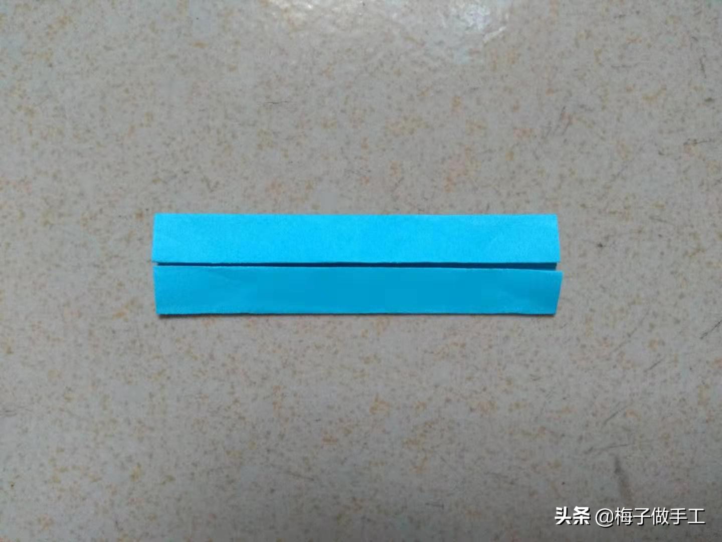 简单的折爱心戒指方法,用纸折爱心戒指和正方形的盒子