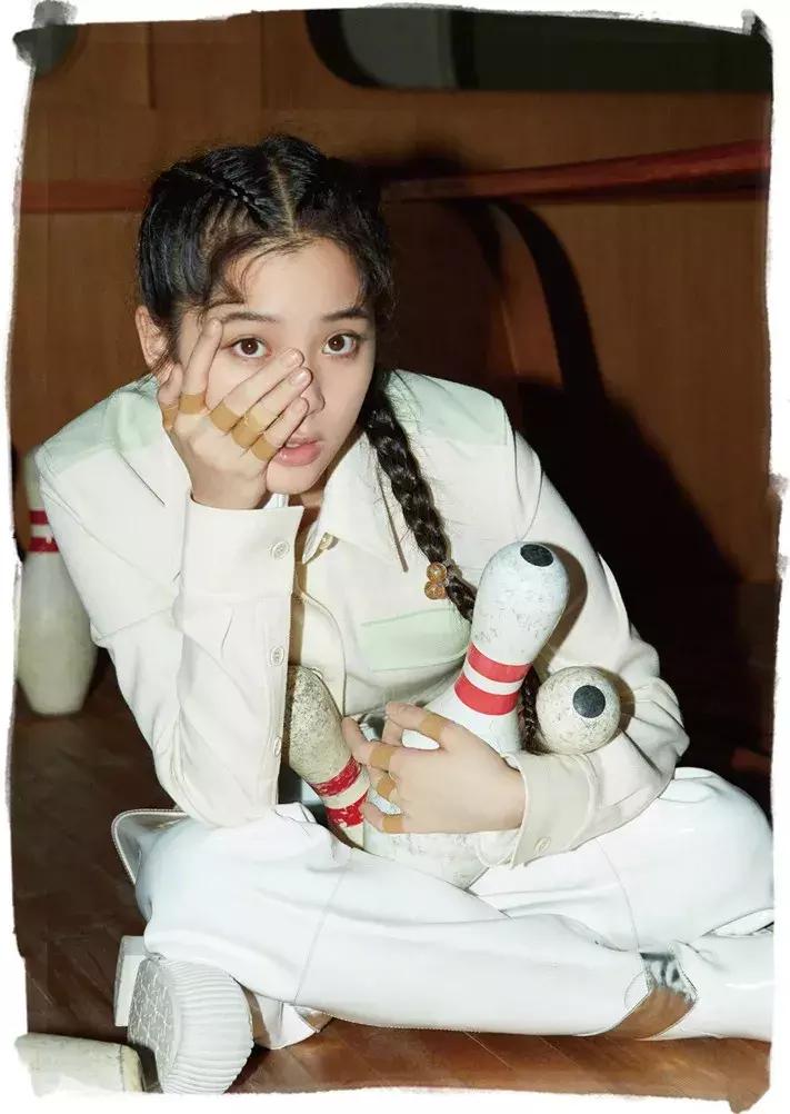 别再披头发了这3款扎发才好看,半披长发怎么扎好看