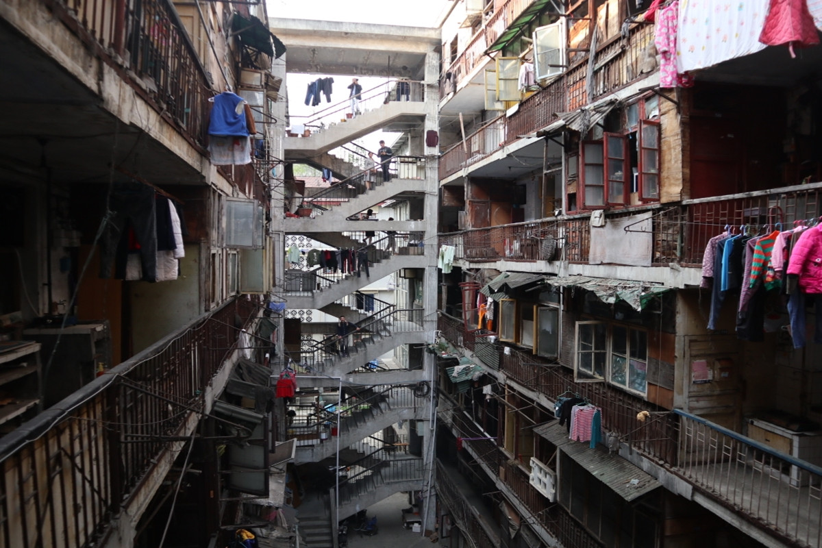 成都拍照鸳鸯楼,成都一栋老房子成网红景点