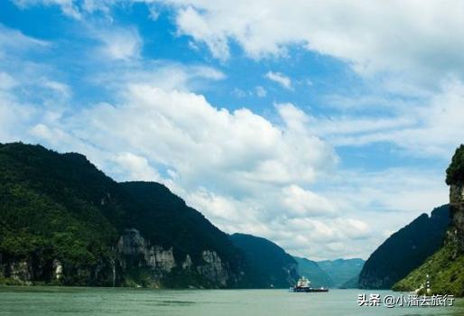 重庆至武汉游轮五天四晚行程,重庆到武汉豪华游轮旅游攻略视频
