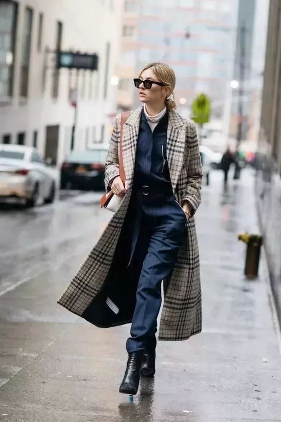 秋冬大衣廓形怎么选择好看,大衣买对版型才是时髦的关键