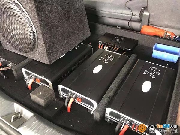 音响升级劲浪亚麻三分频,海马普力马汽车音响