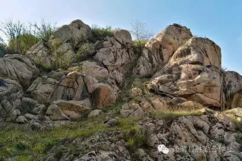 探访通渭石月亮峡(中篇)——走进石月亮峡