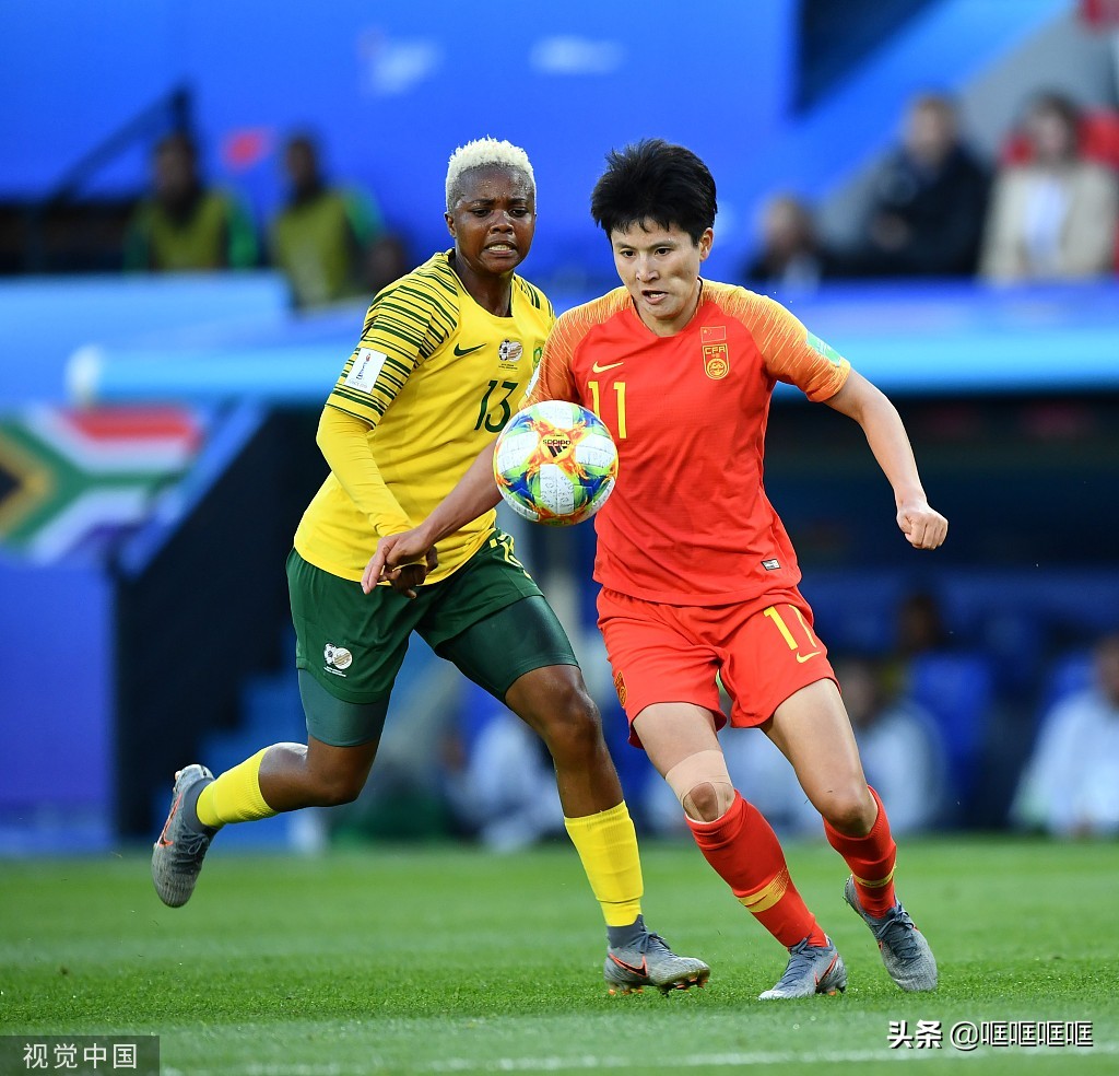 阿迪达斯2019限定欧冠足球,阿迪达斯第一代