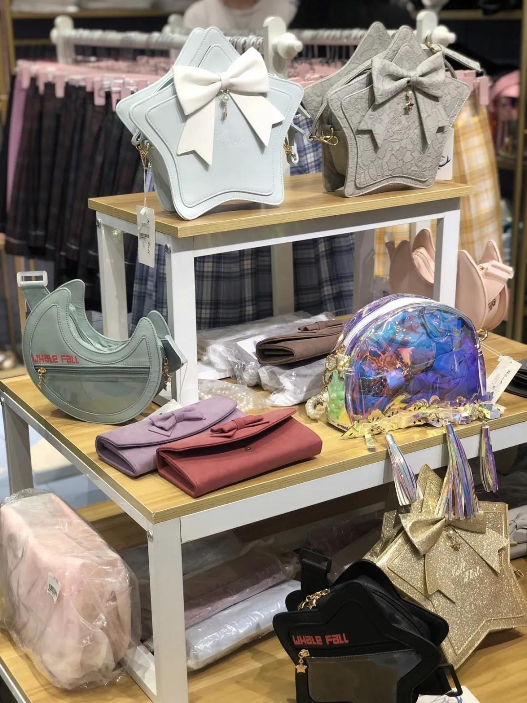 杭州洛丽塔jk汉服三坑实体店,西安汉服探店汉棠汉服