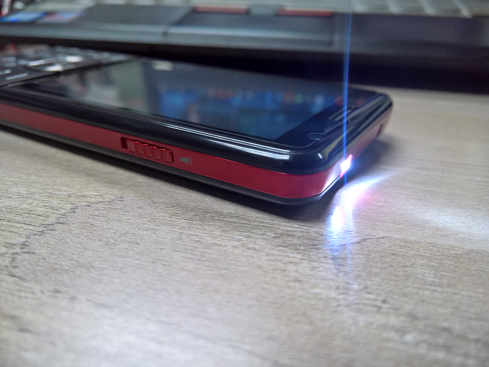 閰锋淳c558鏄畨鍗撳灏戠増鏈殑,閰锋淳c588s鍜宑558