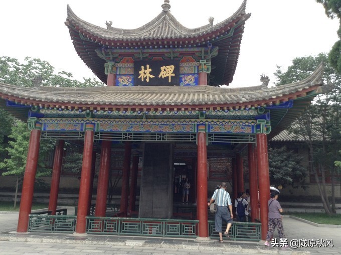 西安兵马俑和大唐不夜城旅游攻略,古都西安兵马俑与大唐芙蓉园一角