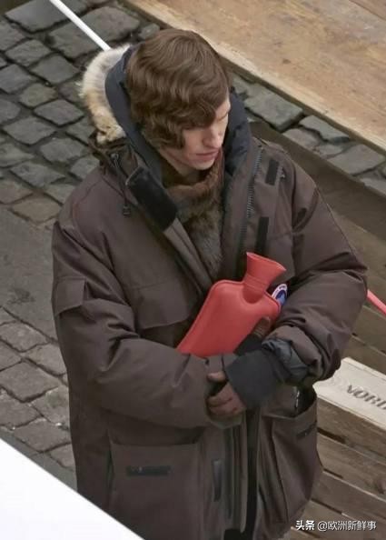 鍙堜竴鍥戒骇绁炲櫒妯┖鍑轰笘,涓浗鍙堜竴绁炲櫒鐏亶娆х編