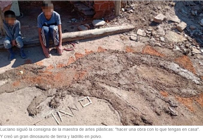 贫穷并不能限制梦想!阿根廷男孩用“泥土作画”完成作业感动众人