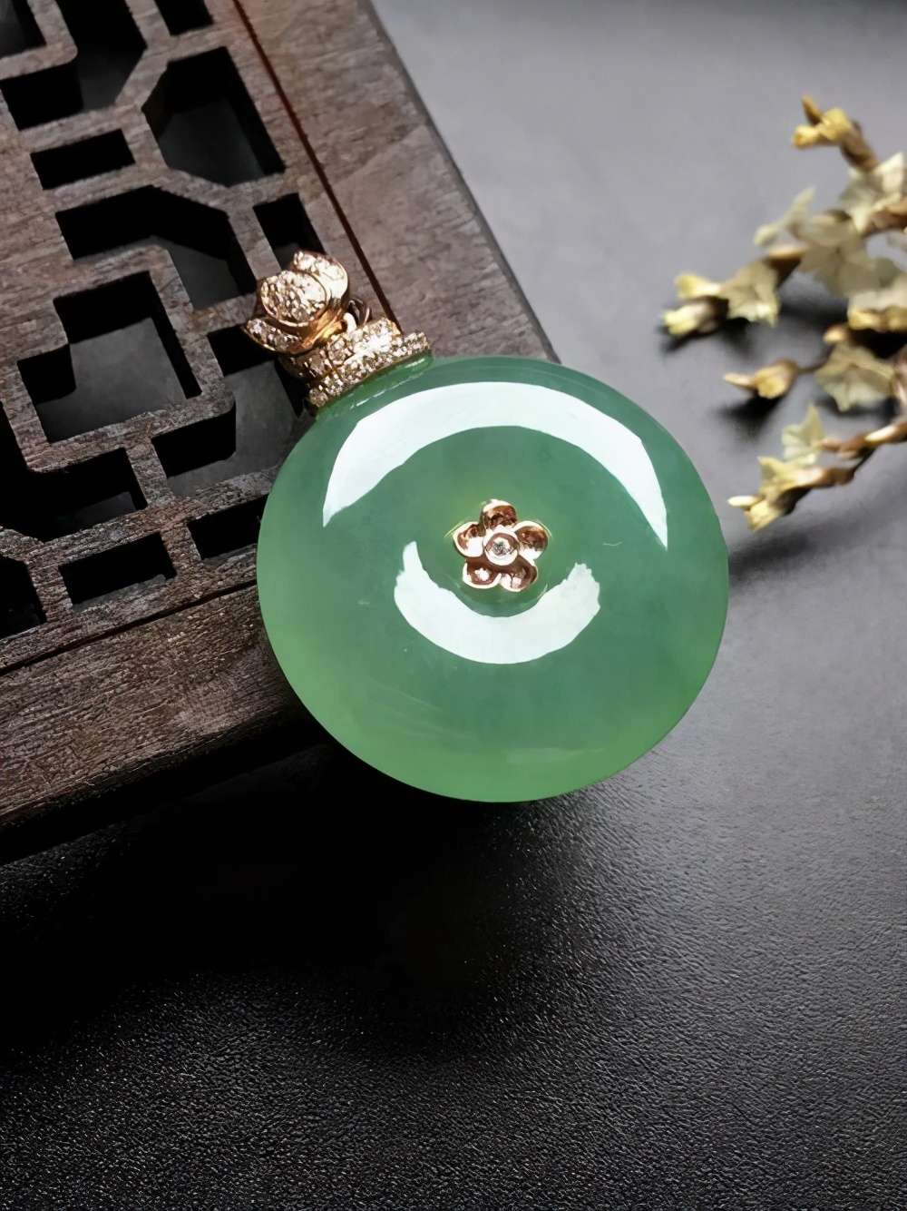 平安扣形状的讲究,平安扣的种类及寓意