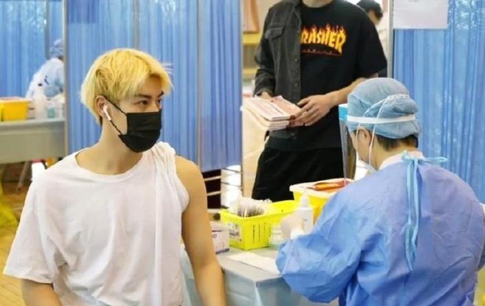 北体男大学生打疫苗,北体男生接种疫苗
