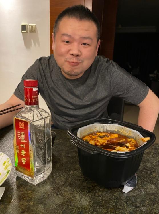 赵丽颖吃苹果vs杨幂吃米饭,赵丽颖明星吃东西视频