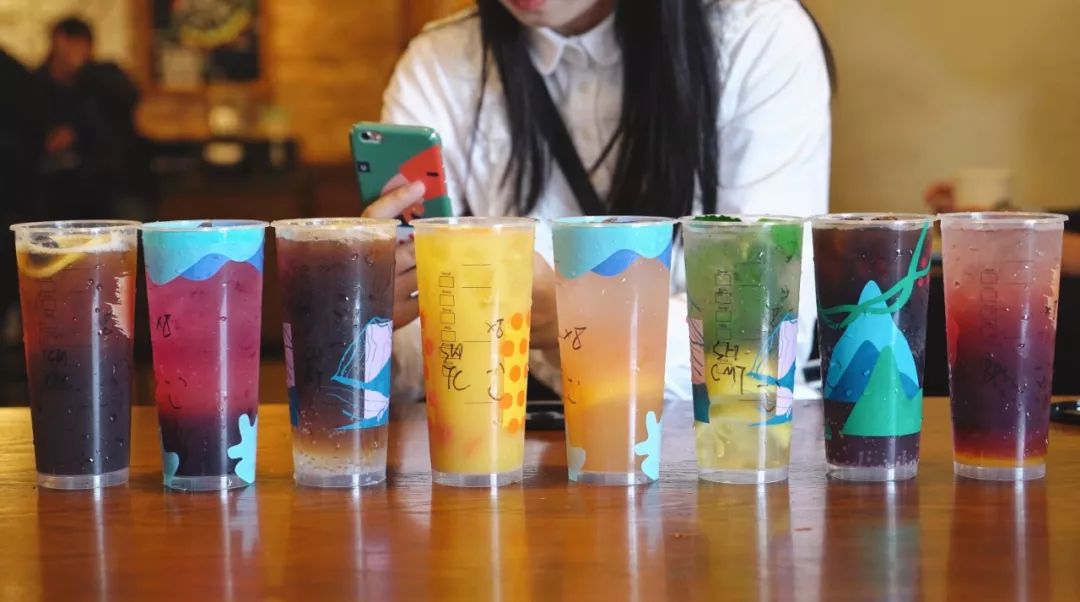 星巴克推出八种饮品吐槽,星巴克不会踩雷的饮品