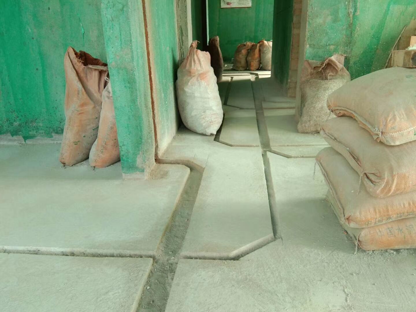 装修水电工师傅怎么找,如何找到本地专业靠谱的水电工