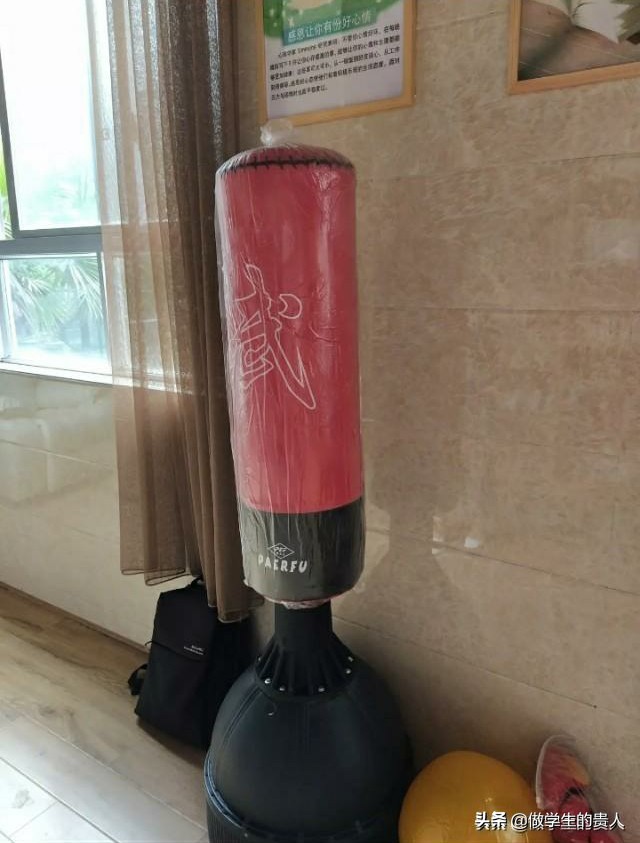 怎么对学生心理危机进行评估呢,如何对学生进行心理危机干预