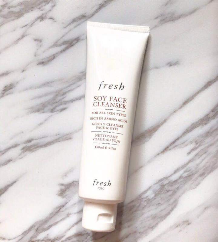 芙丽芳丝和hbn洗面奶哪个好测评,正品的芙丽芳丝洗面奶是什么味的