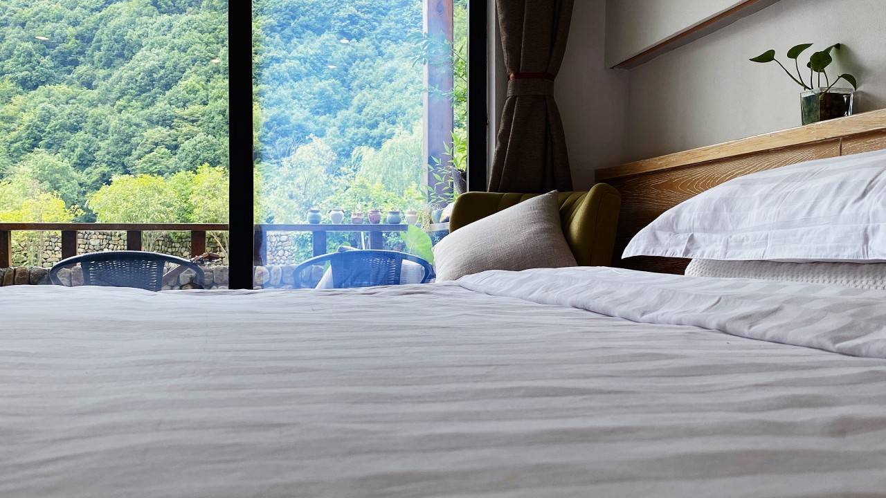 绍兴上虞覆卮山居民宿房间,嵊州覆卮山度假酒店