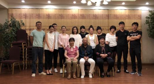 从大房子搬进小房子,从小房子搬到大房子