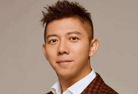 刘涛胡海泉最美现场版,胡海泉四十箱口罩