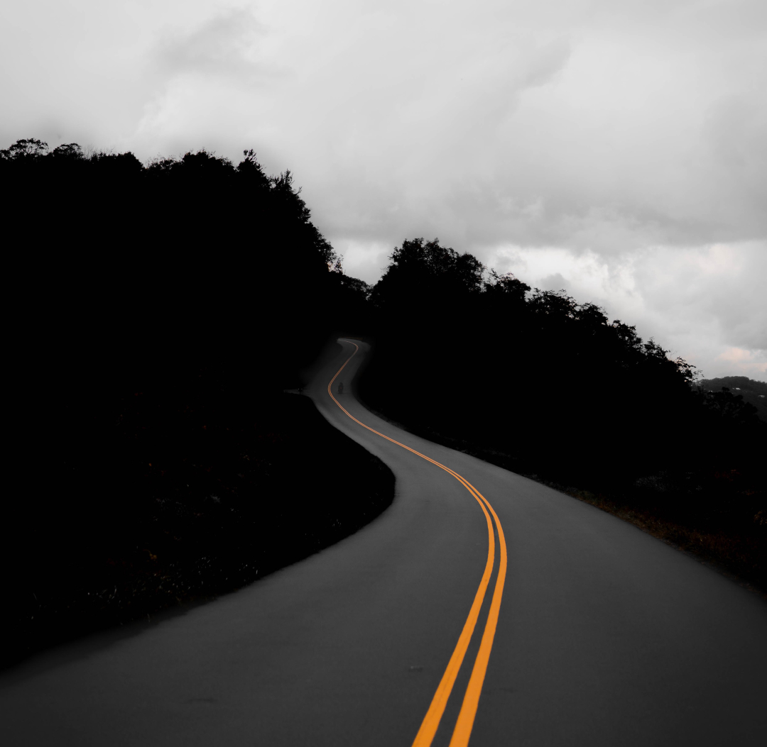 单黄线跟双黄线有什么区别,双黄线和单黄线的区别是什么