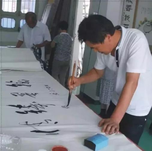 书画装裱，字画定制，尽在翰墨轩工作室