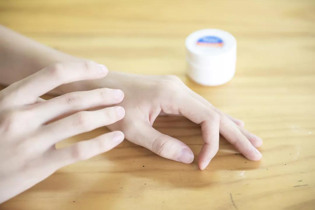 加拿大皲裂霜,加拿大修复膏