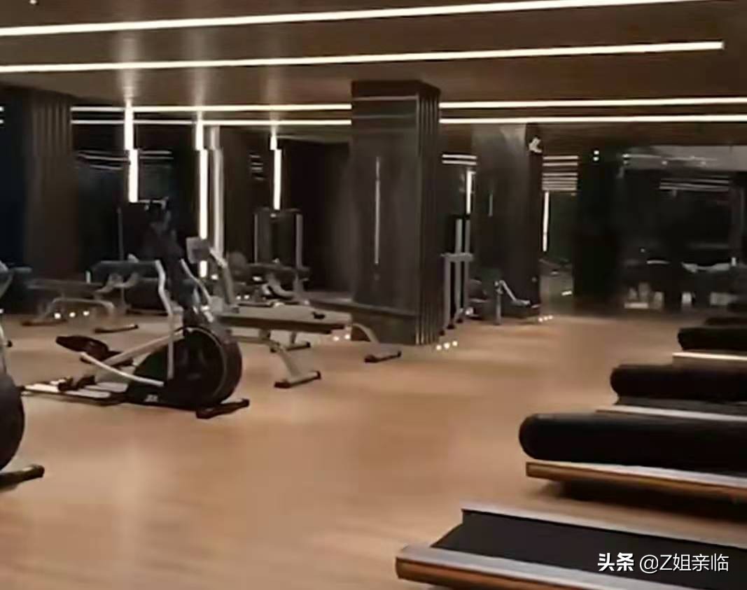 李云迪嫖娼被举报,明星再小心,还是躲不过神秘的朝阳群众