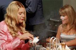 蜜粉和散粉不一样吗,蜜粉散粉粉饼的区别和使用