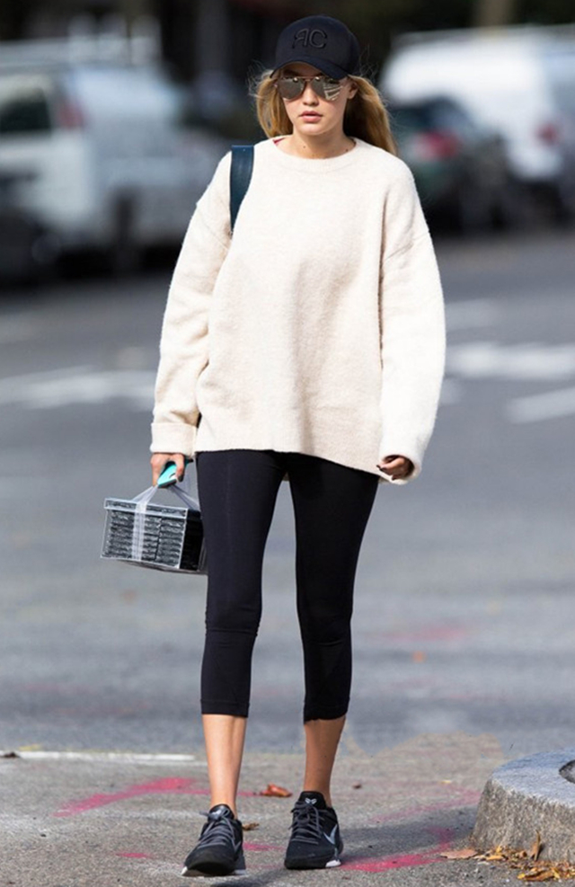 夏季的棒球帽怎么搭出活力的感觉,一顶棒球帽是万能的搭配利器