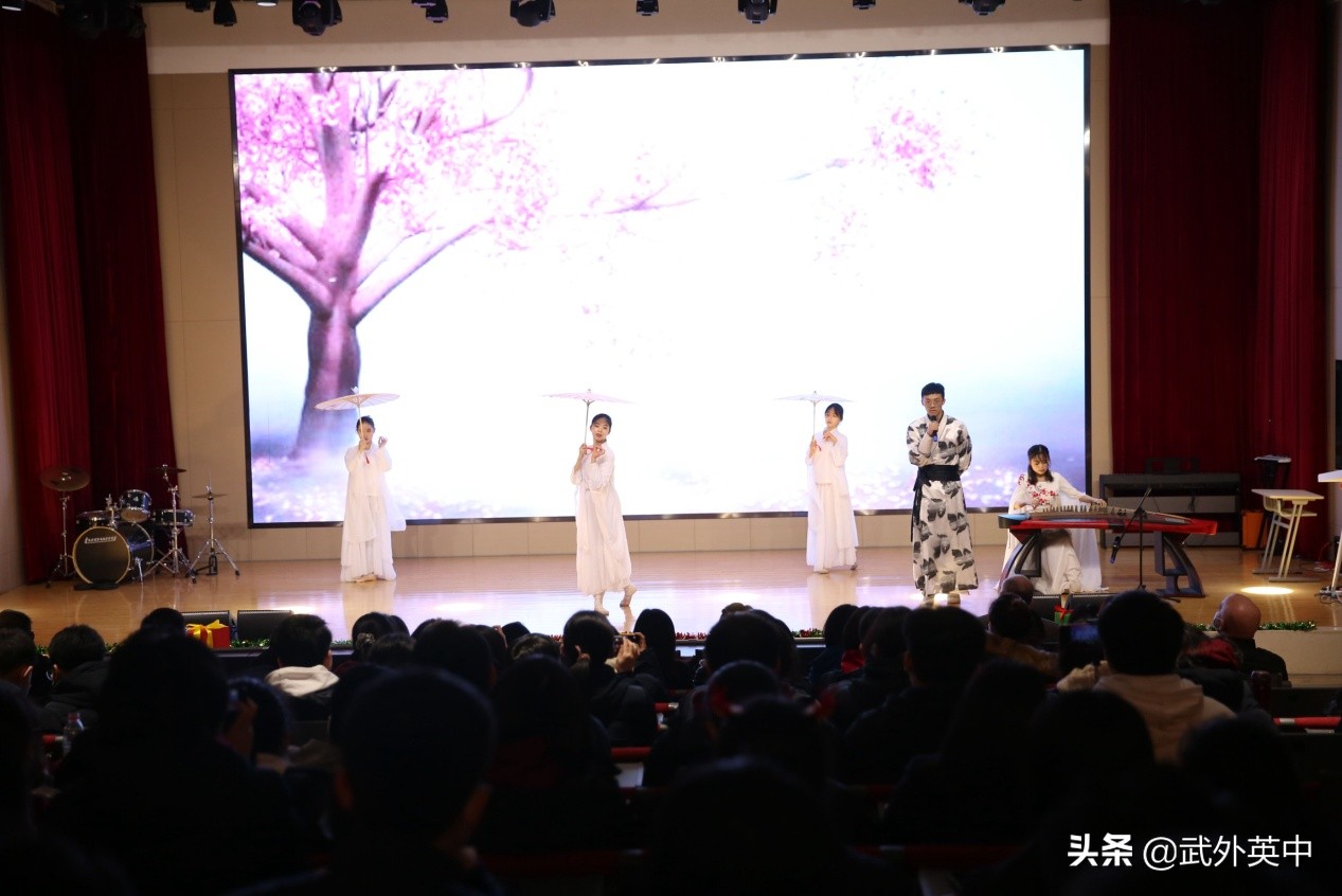 武外英中硚口新校区,武外英中夏令营