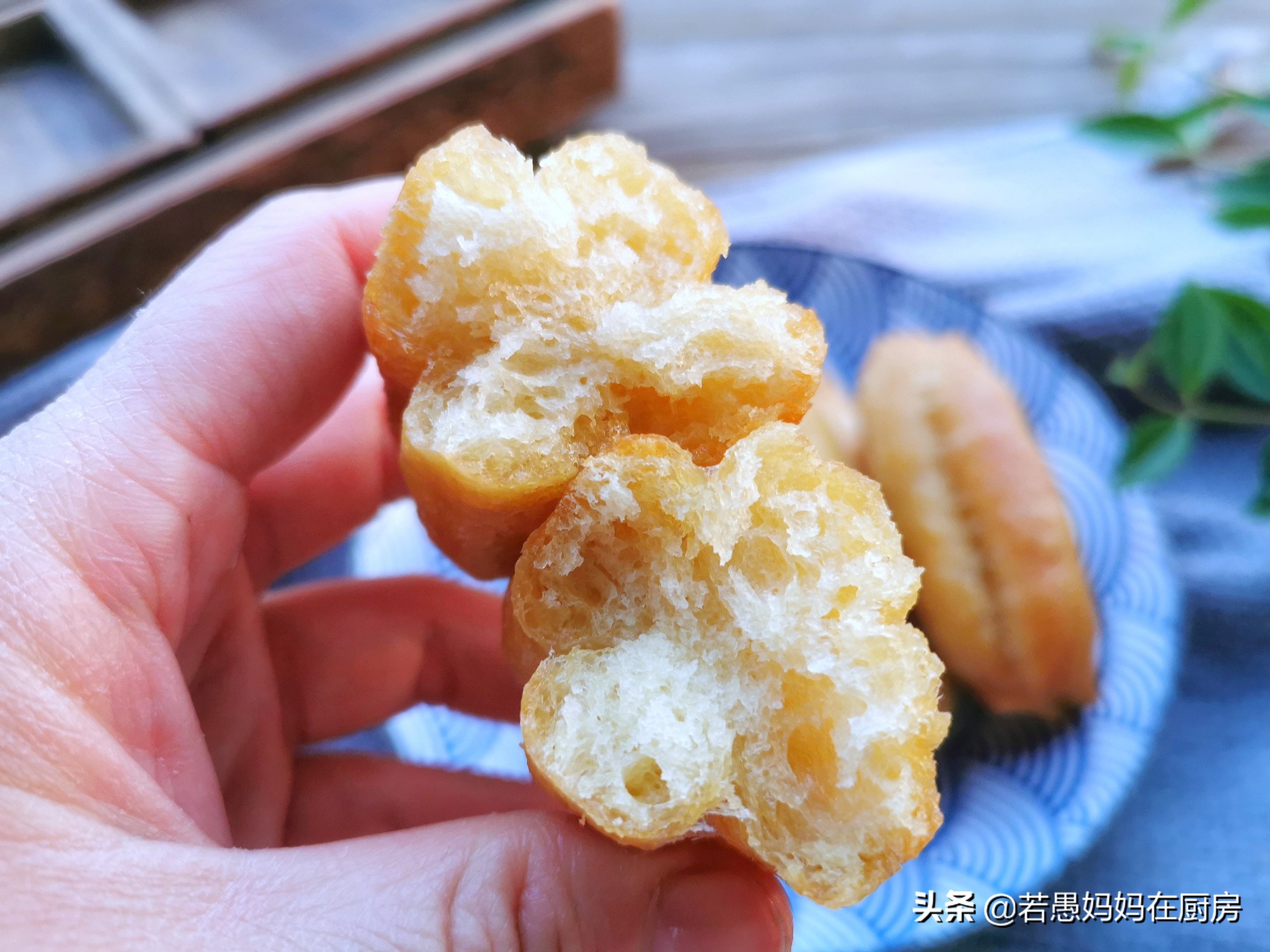 做油条泡打粉与苏打粉的区别,炸油条放苏打粉泡打粉酵母粉配方