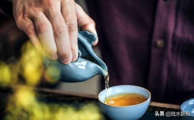 茶叶店几乎没人进却不倒闭怎么办,为什么茶叶店没顾客也能维持生存